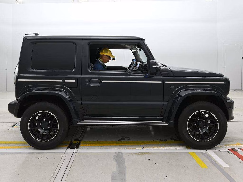 SUZUKI JIMNY SIERRA