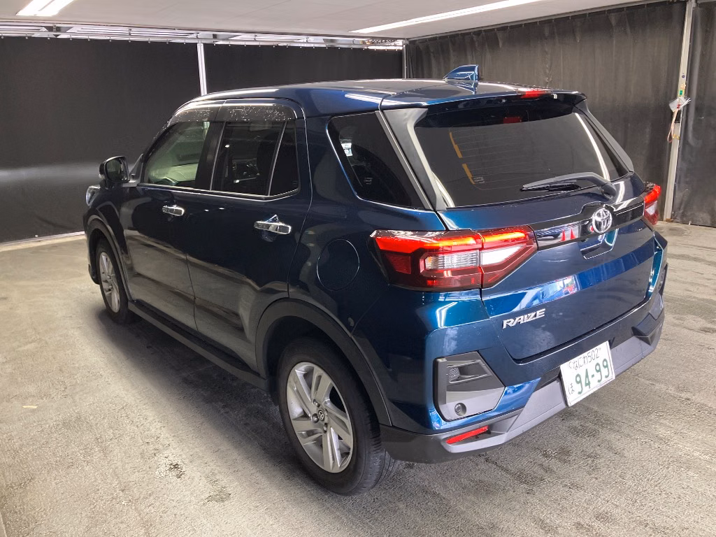 TOYOTA RAIZE