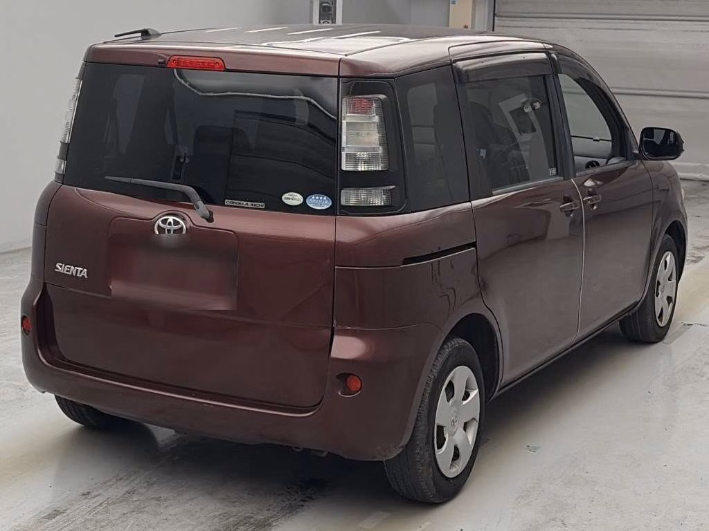 TOYOTA SIENTA