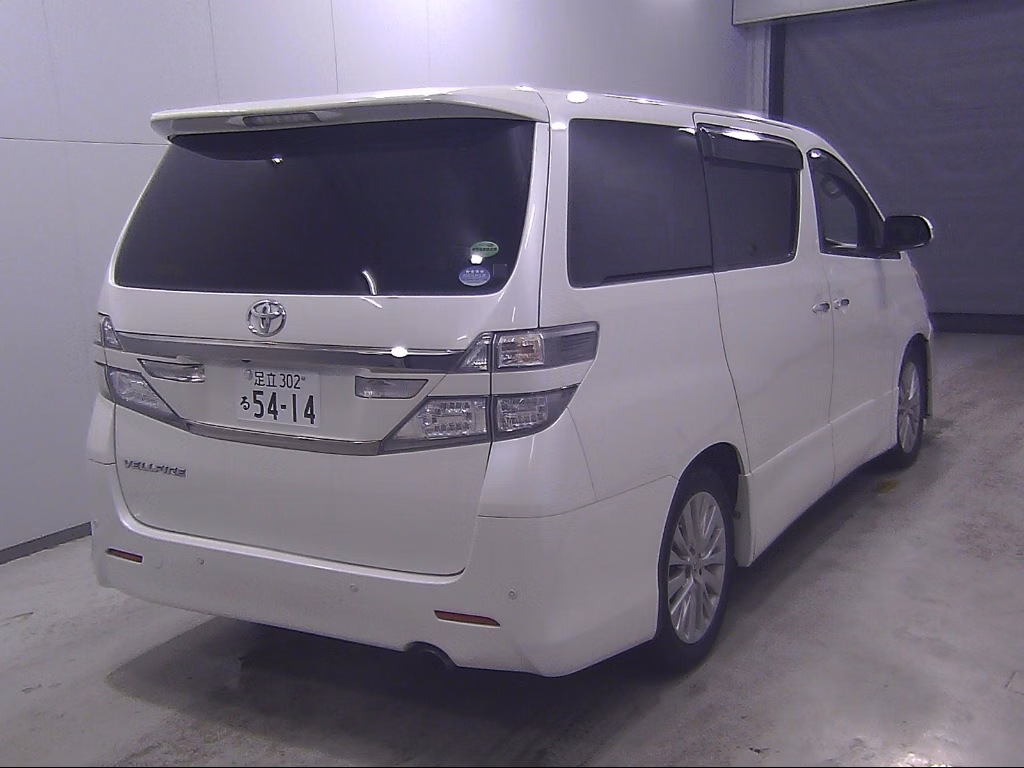 TOYOTA VELLFIRE
