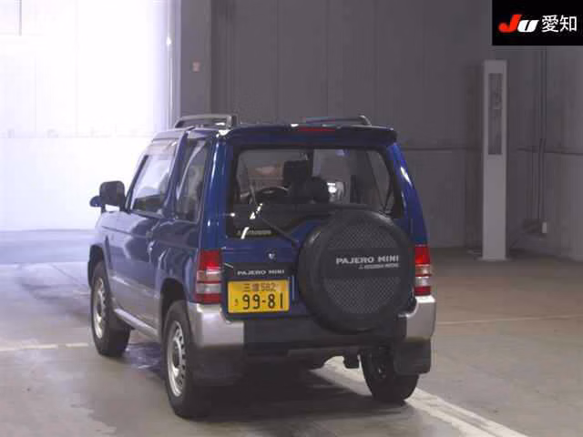 MITSUBISHI PAJERO MINI