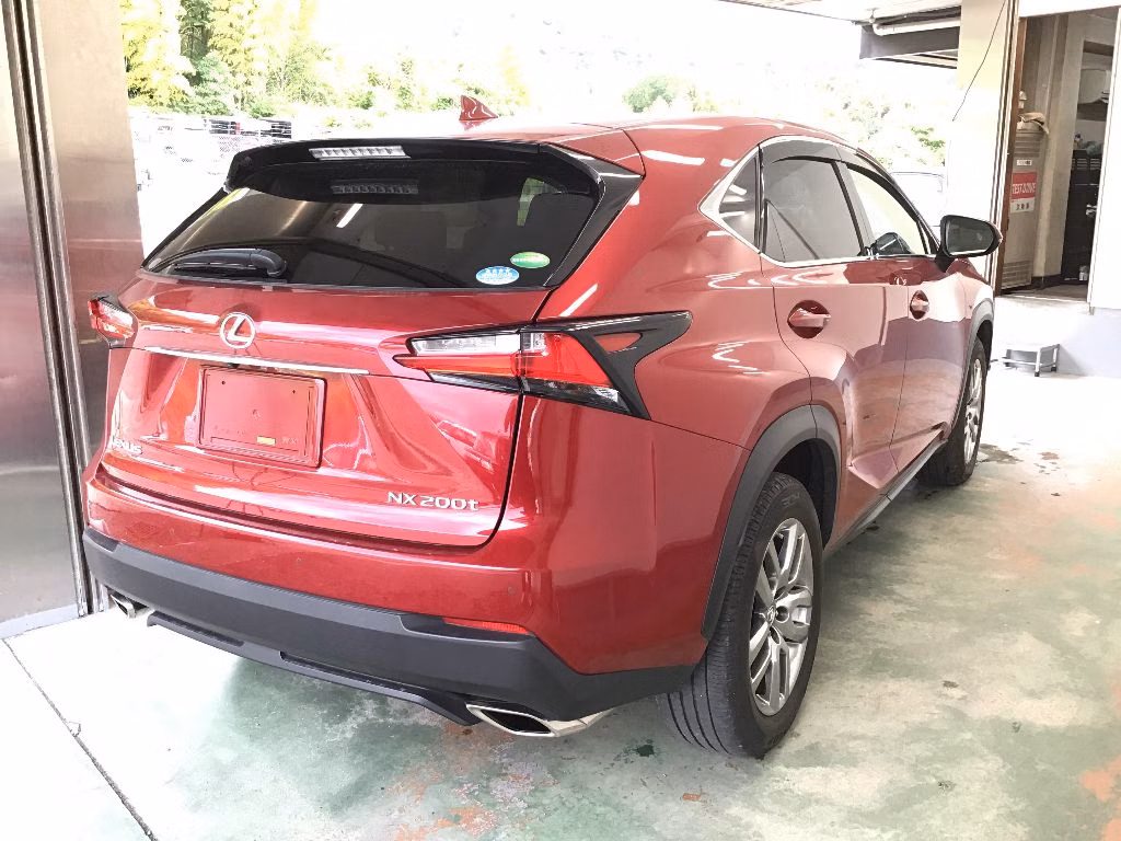 LEXUS NX200T