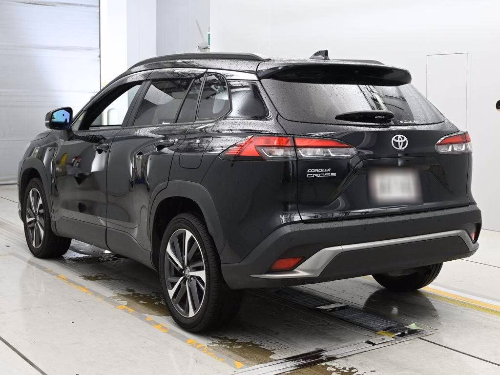 TOYOTA COROLLA CROSS