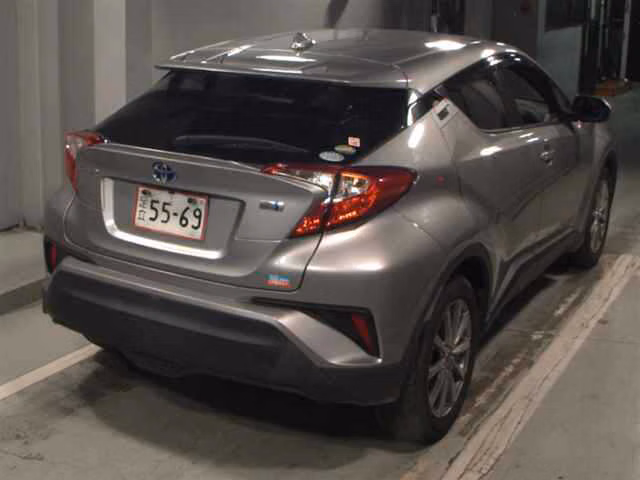 TOYOTA C-HR