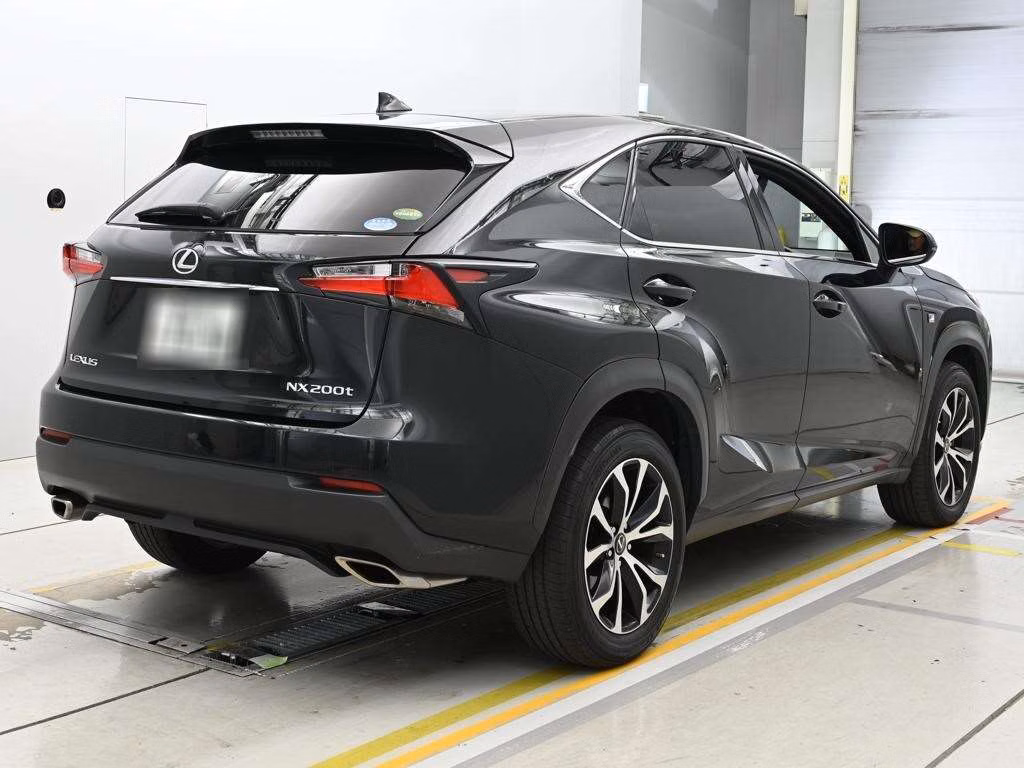 LEXUS NX200T