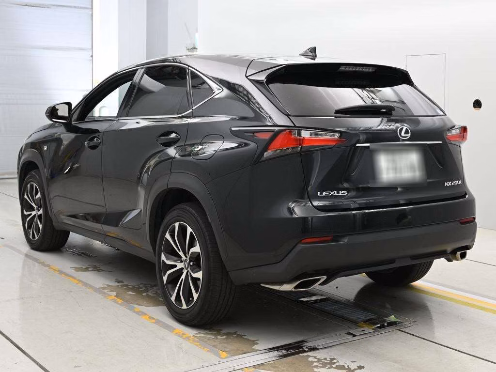 LEXUS NX200T