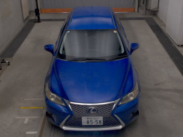 LEXUS CT200H