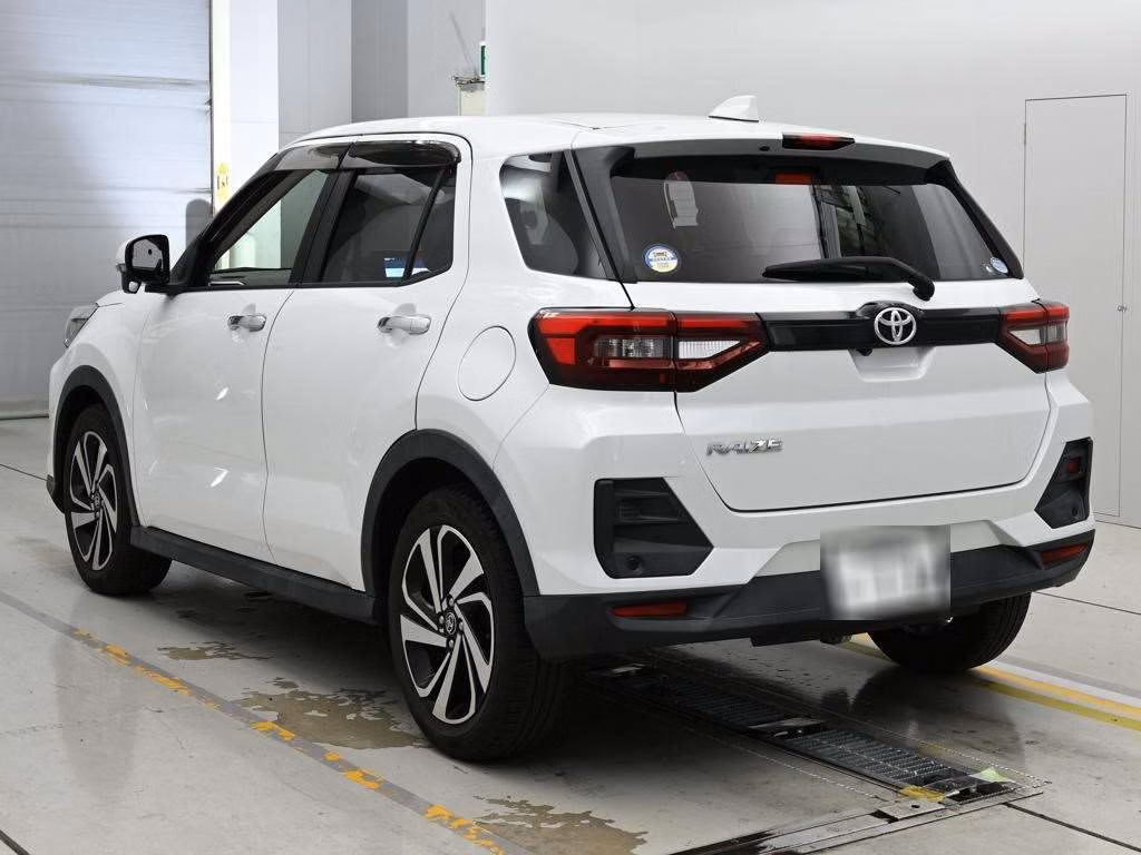 TOYOTA RAIZE