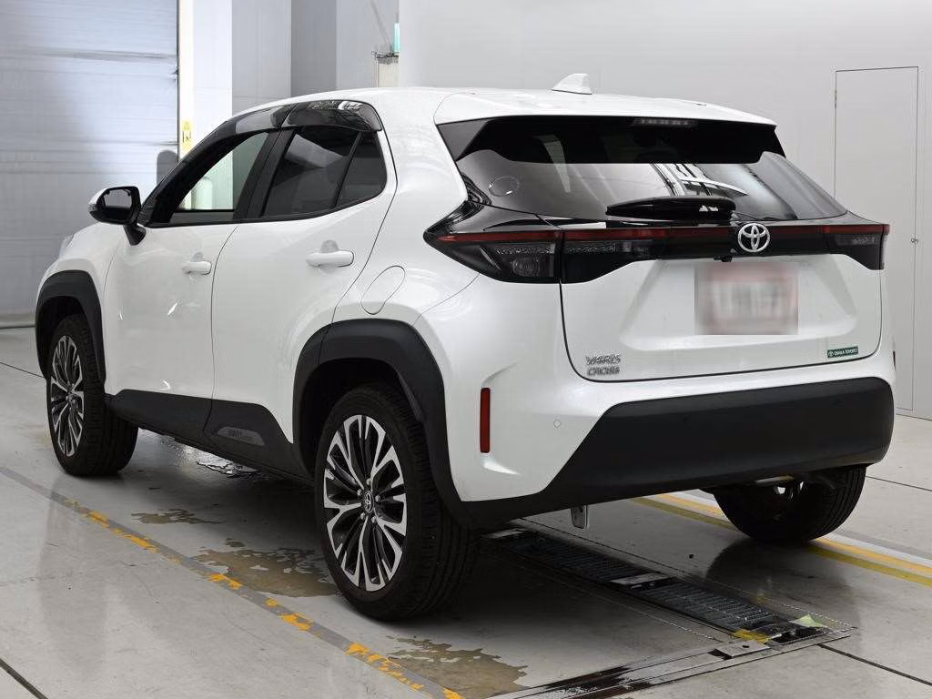 TOYOTA YARIS CROSS