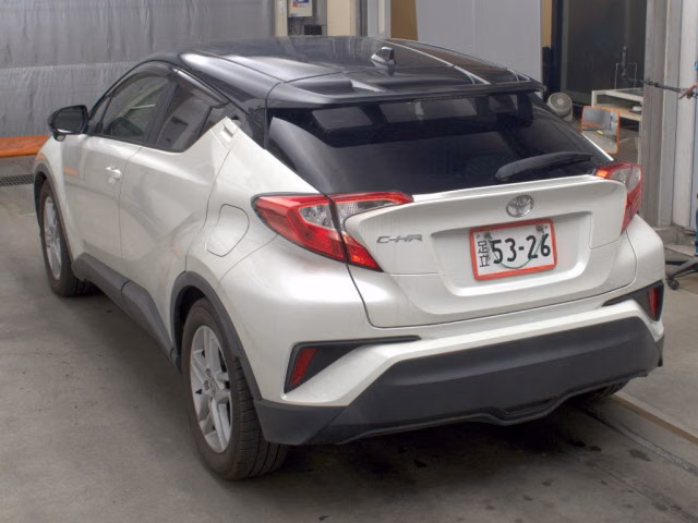 TOYOTA C-HR