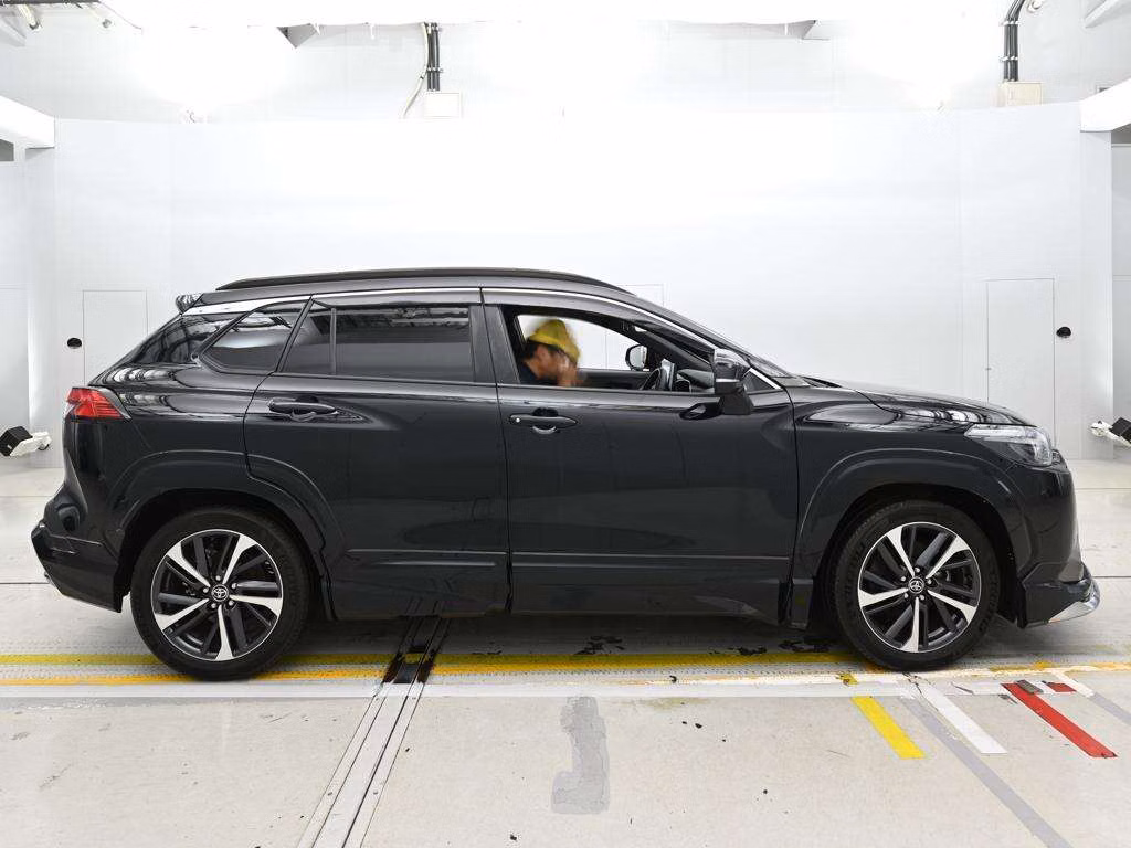 TOYOTA COROLLA CROSS
