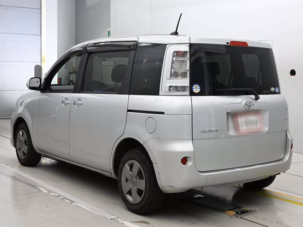 TOYOTA SIENTA