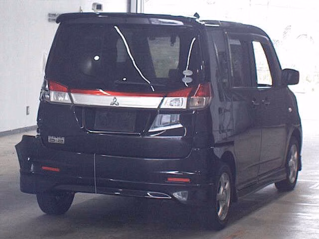 MITSUBISHI DELICA D:2