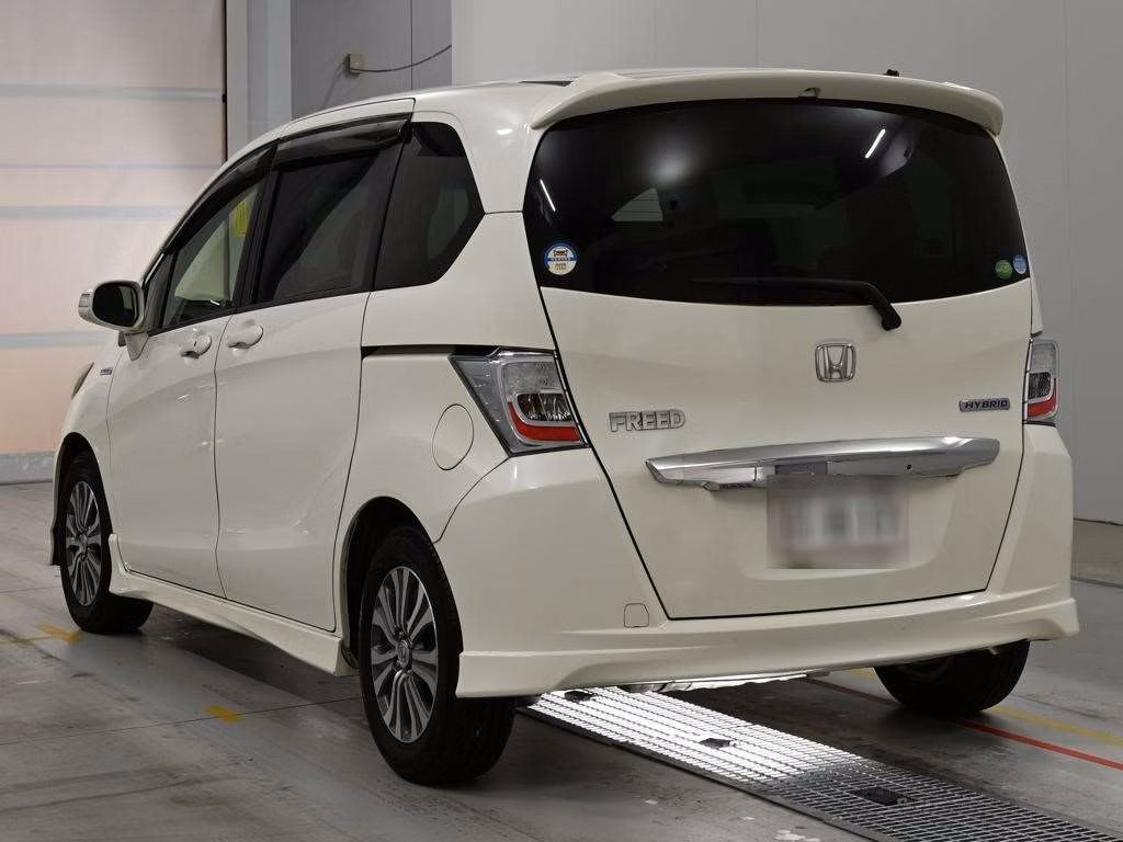 HONDA FREED