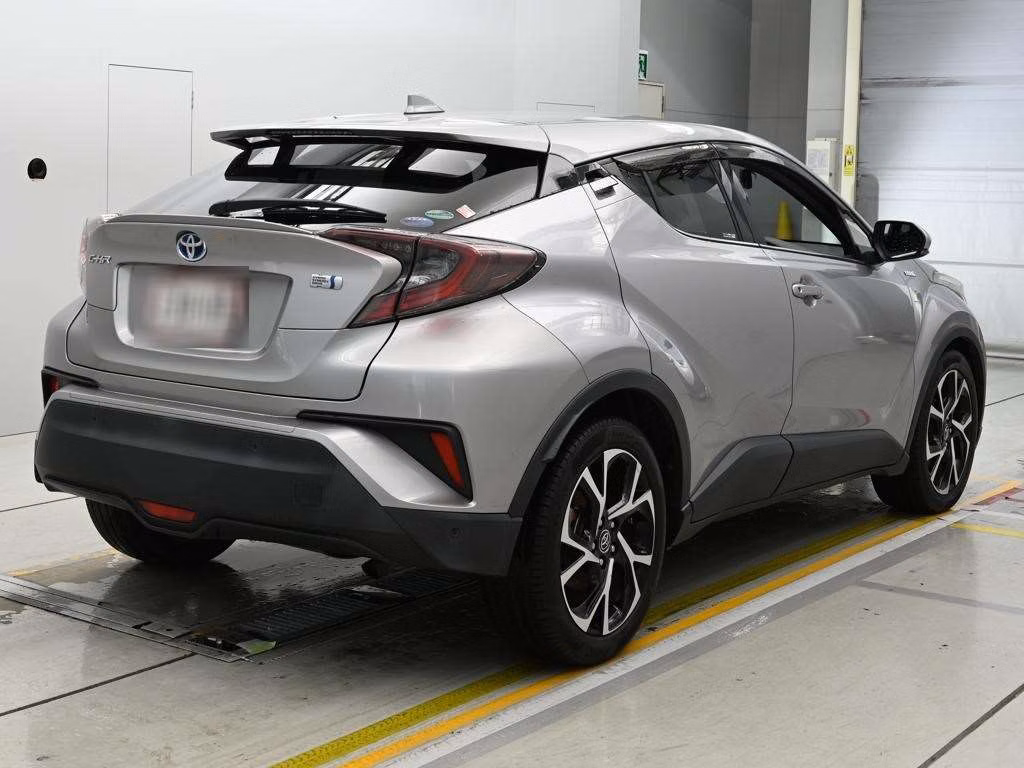 TOYOTA C-HR