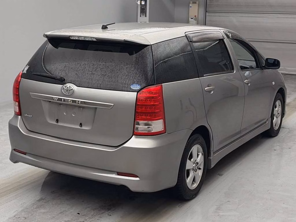 TOYOTA WISH