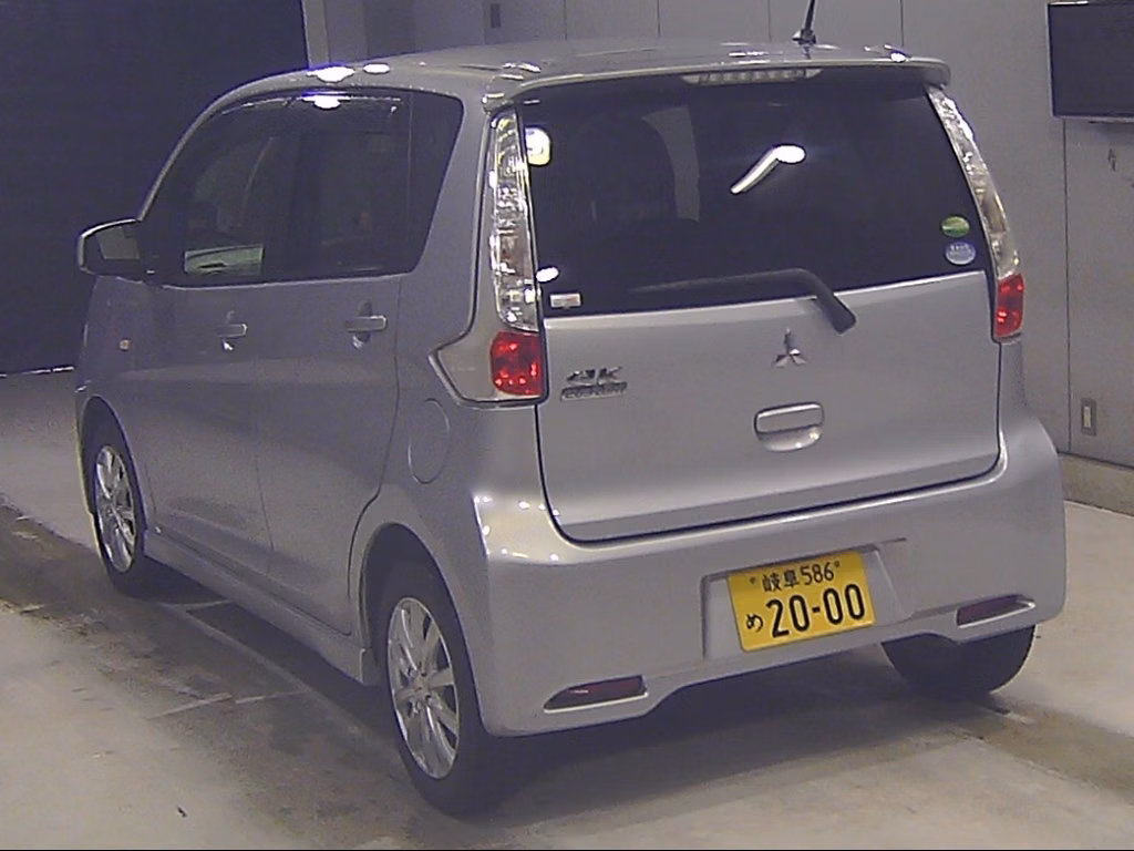 MITSUBISHI EK CUSTOM
