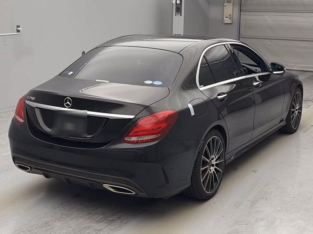 MERCEDES-BENZ C-CLASS