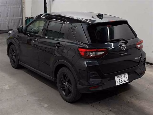 DAIHATSU ROCKY
