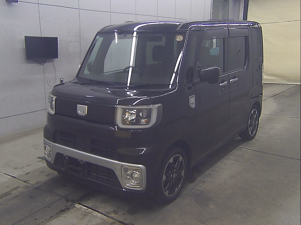 DAIHATSU WAKE