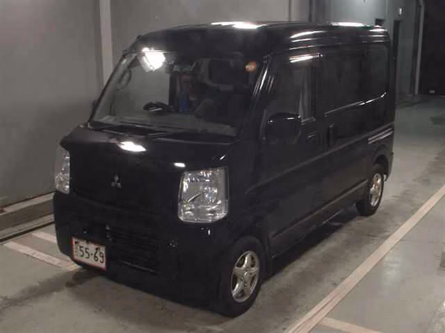 MITSUBISHI MINICAB