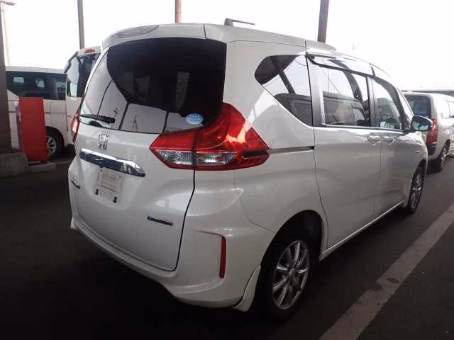 HONDA FREED+