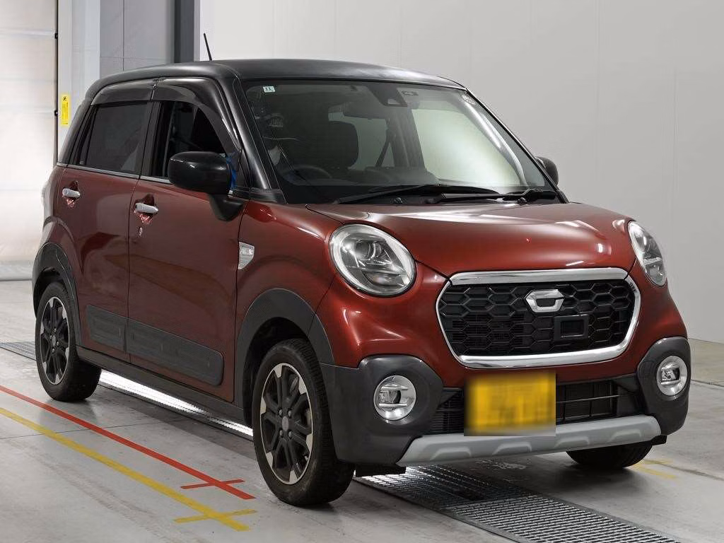 DAIHATSU CAST
