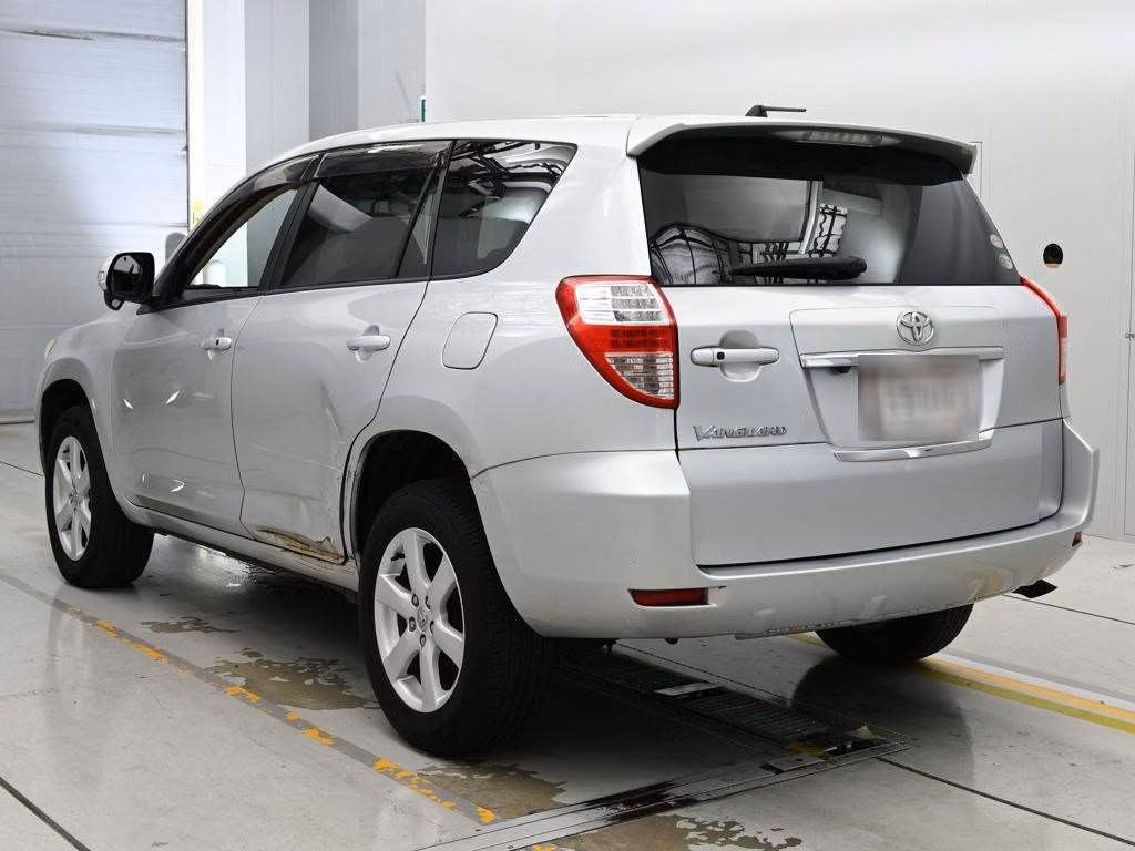 TOYOTA VANGUARD