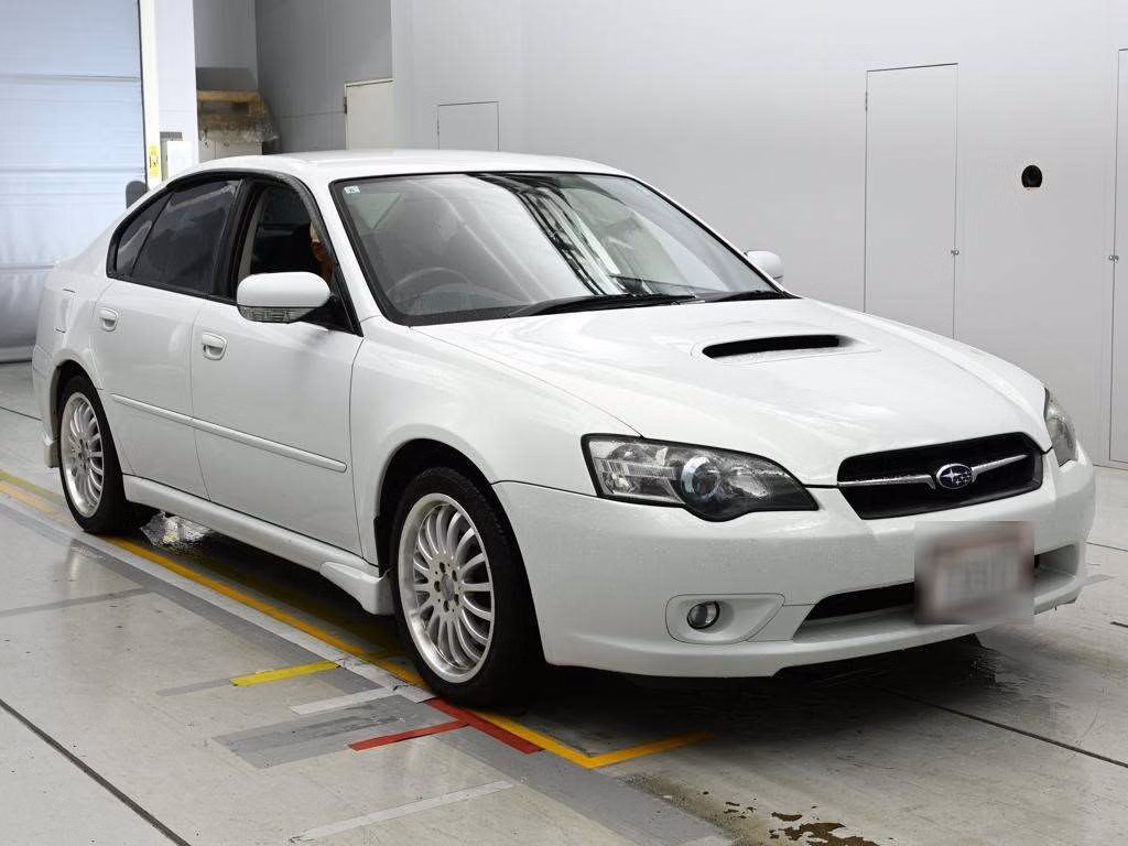 SUBARU LEGACY B4