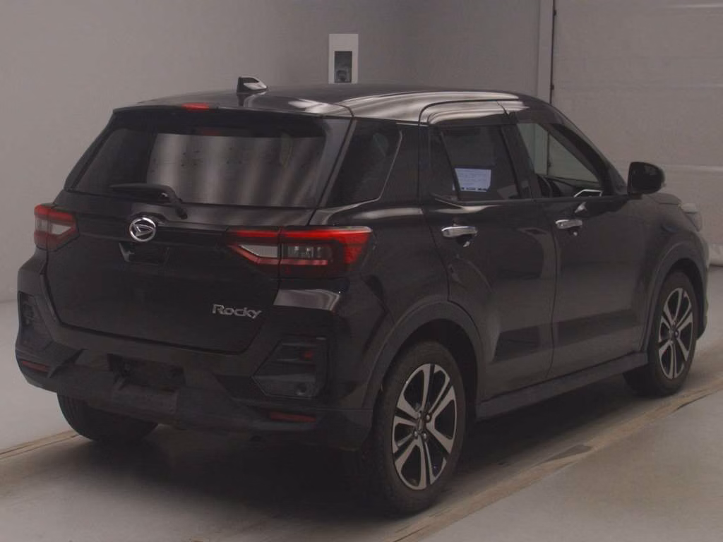 DAIHATSU ROCKY