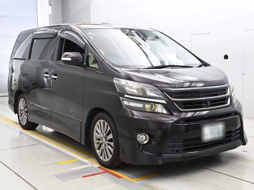 TOYOTA VELLFIRE