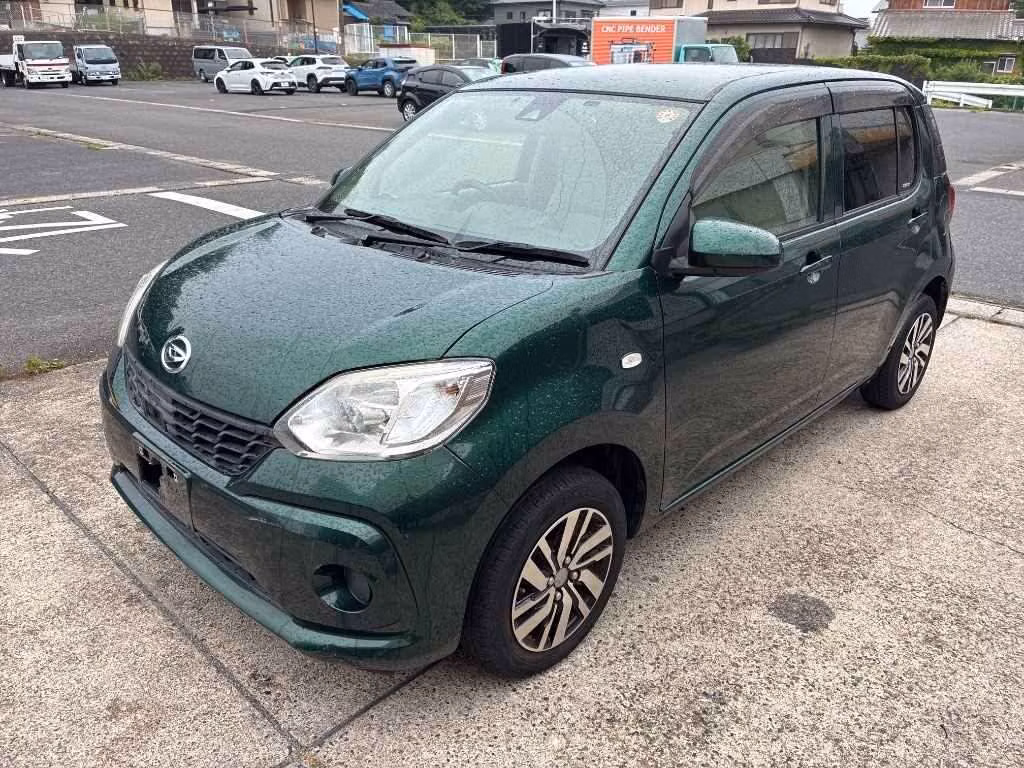 DAIHATSU BOON