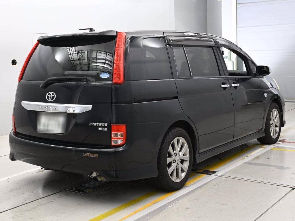 TOYOTA ISIS