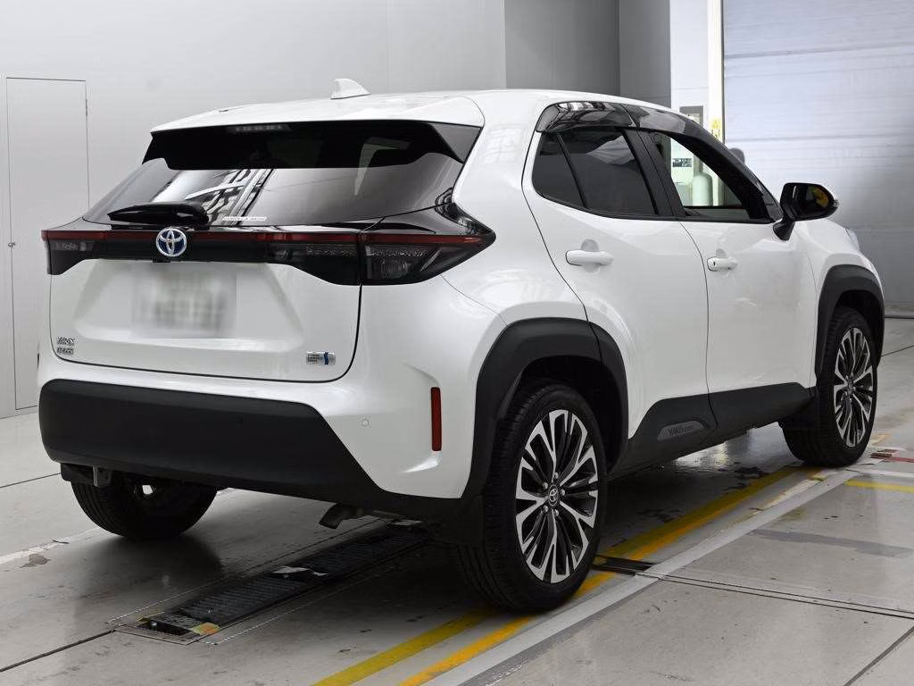TOYOTA YARIS CROSS