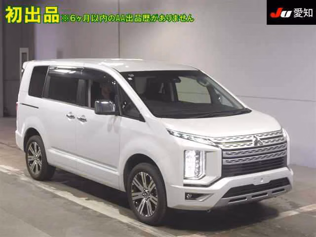 MITSUBISHI DELICA D:5