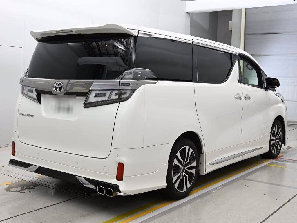TOYOTA VELLFIRE
