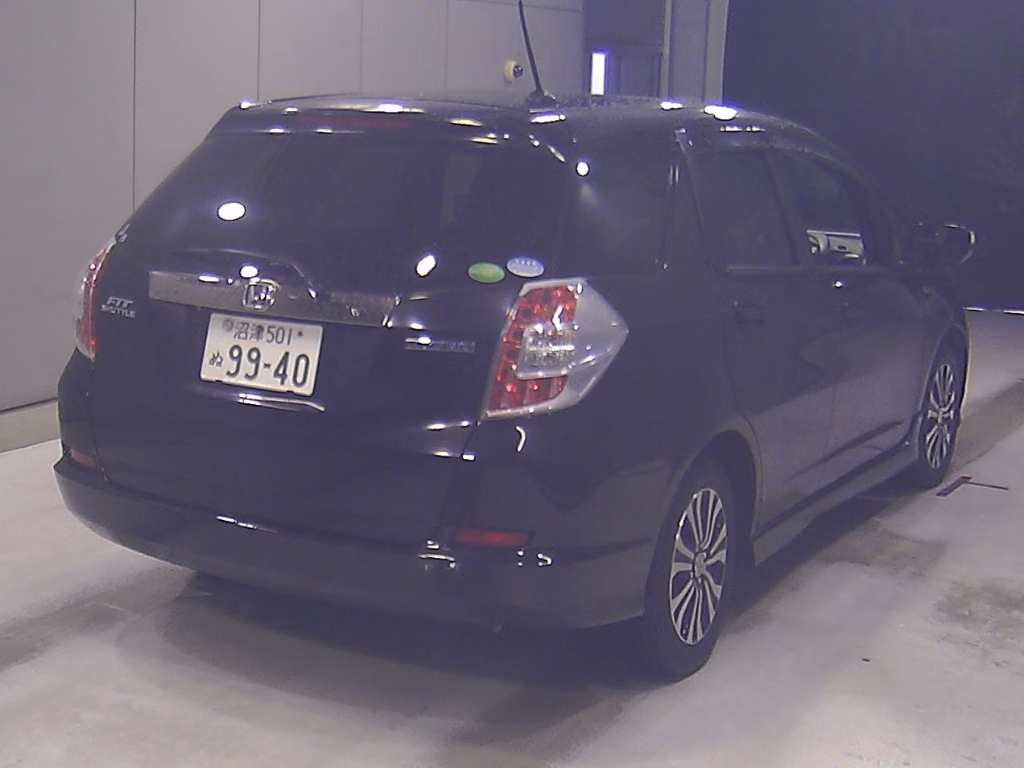 HONDA FIT SHUTTLE