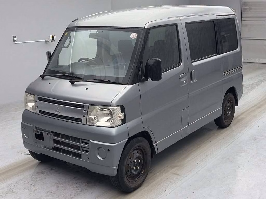 MITSUBISHI TOWN BOX