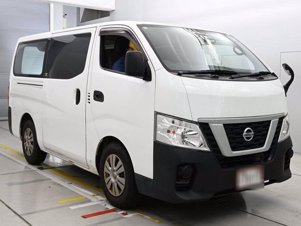 NISSAN NV350 CARAVAN