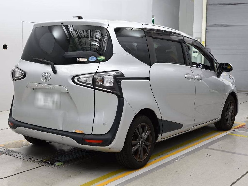 TOYOTA SIENTA