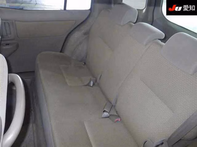 TOYOTA RAUM