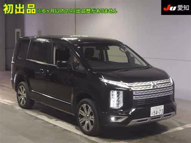 MITSUBISHI DELICA D:5