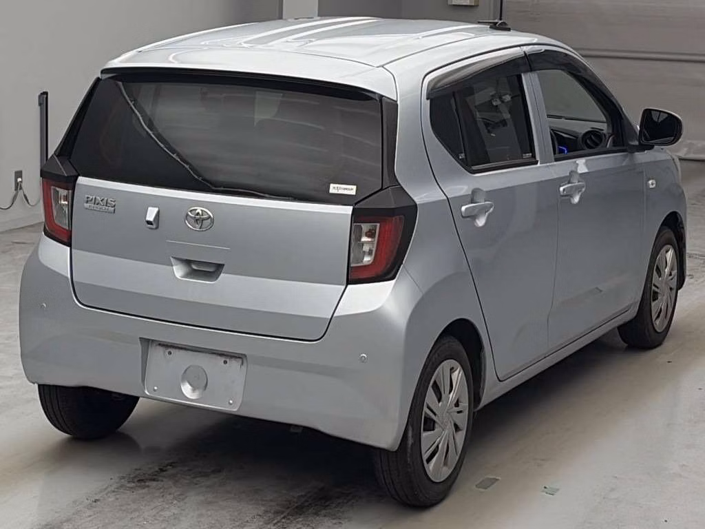 TOYOTA PIXIS EPOCH