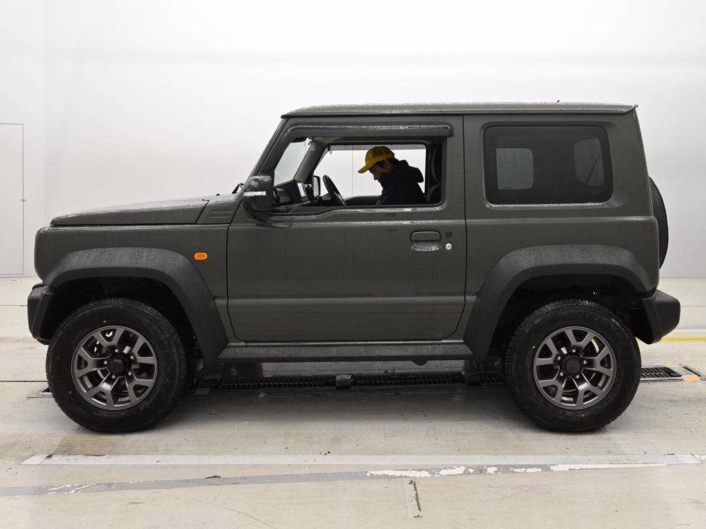 SUZUKI JIMNY SIERRA