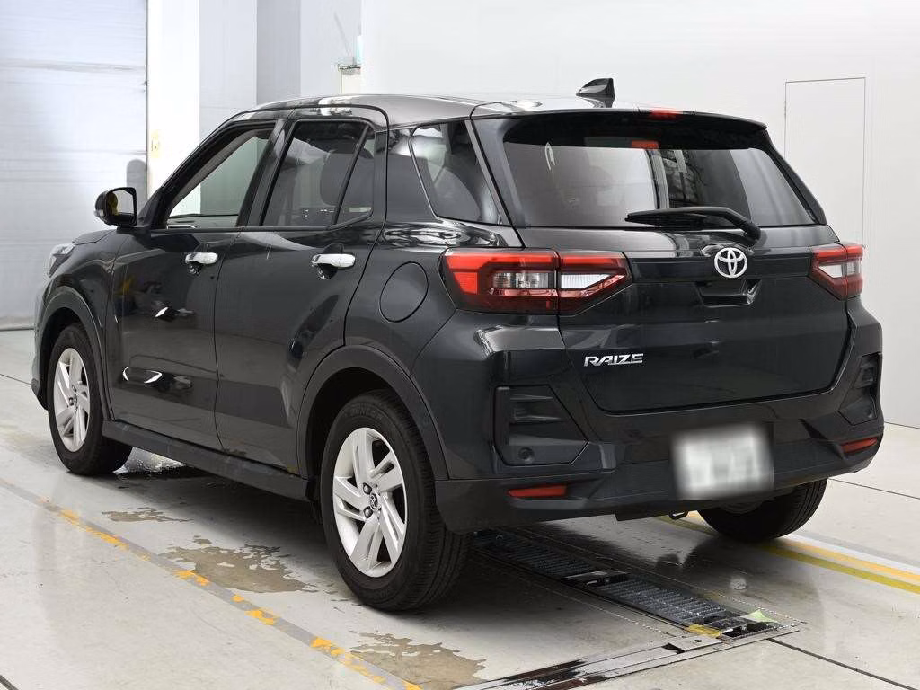 TOYOTA RAIZE