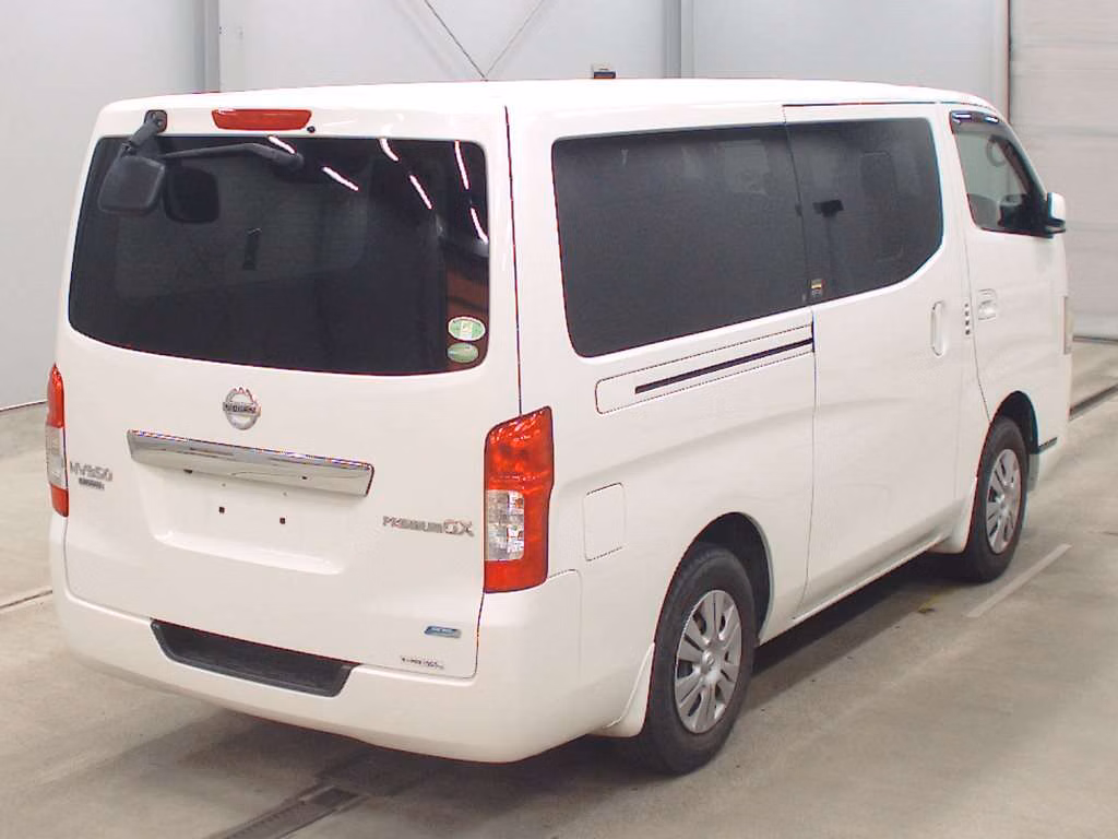 NISSAN NV350 CARAVAN