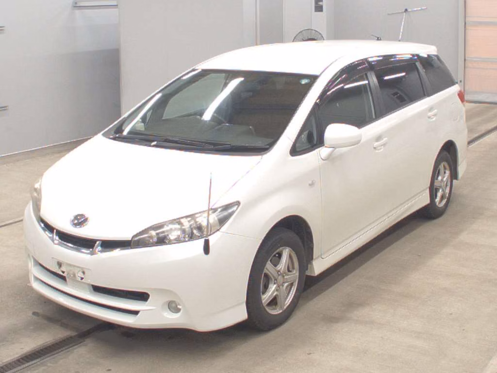 TOYOTA WISH
