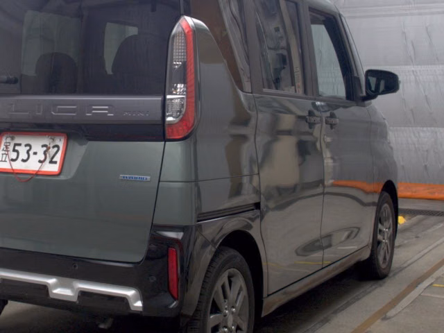 MITSUBISHI DELICA MINI