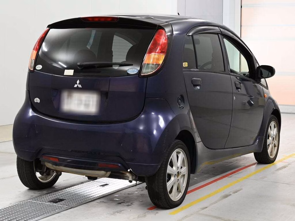 MITSUBISHI I