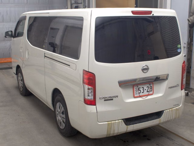 NISSAN NV350 CARAVAN